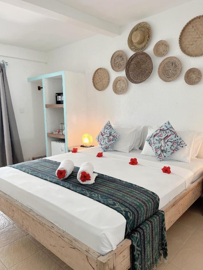 7Seas Cottages Гили Еър Екстериор снимка