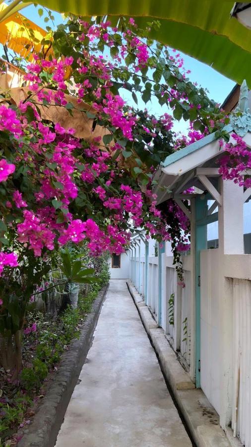 7Seas Cottages Гили Еър Екстериор снимка