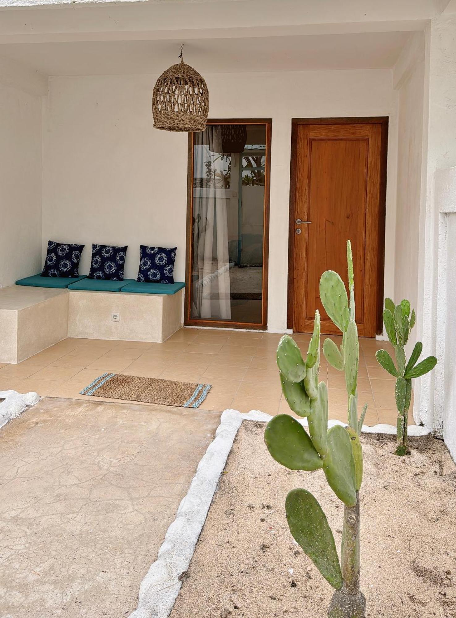 7Seas Cottages Гили Еър Екстериор снимка