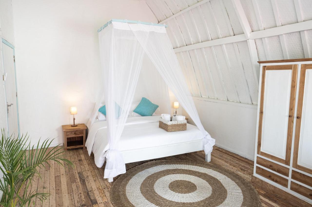 7Seas Cottages Гили Еър Екстериор снимка